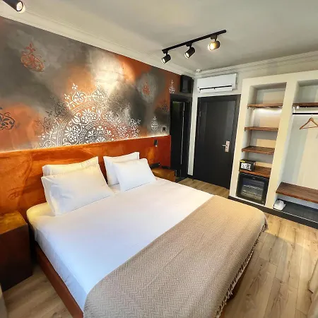 Oji Boutique Hotel *