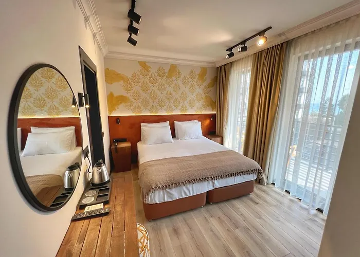 Oji Boutique Готель Аланія